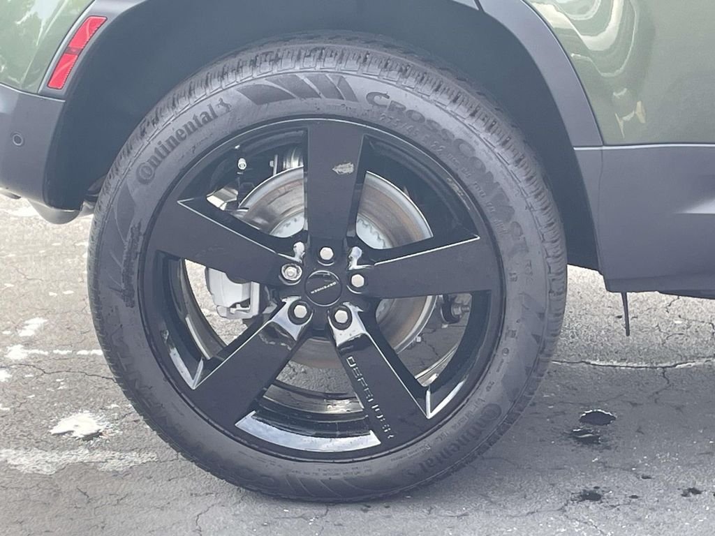 New 2026 Woolstone Green Land Rover S image 6