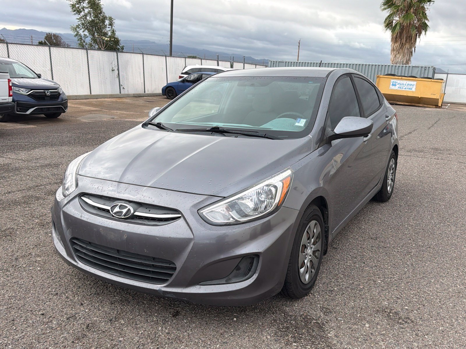 Used 2016 Gray Metallic Hyundai SE image 1