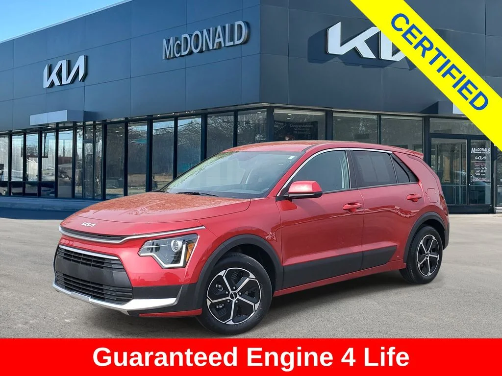 2025 Kia Niro LX HEV's photo