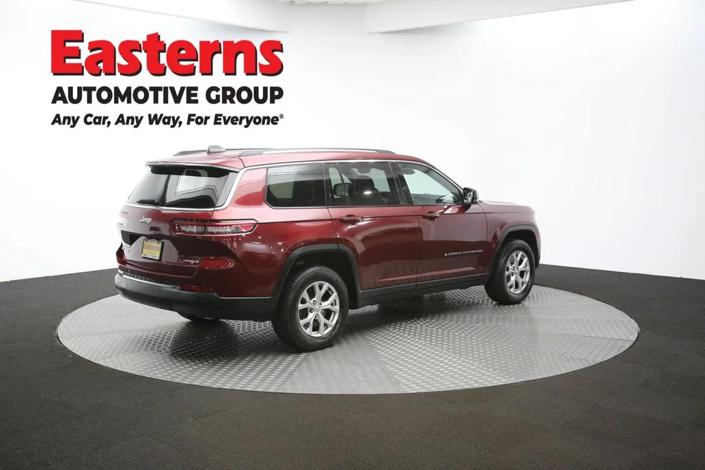 Used 2021 Red Jeep Limited image 42