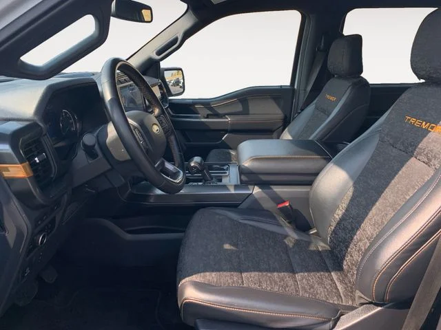 Used 2023 White Ford Tremor image 11