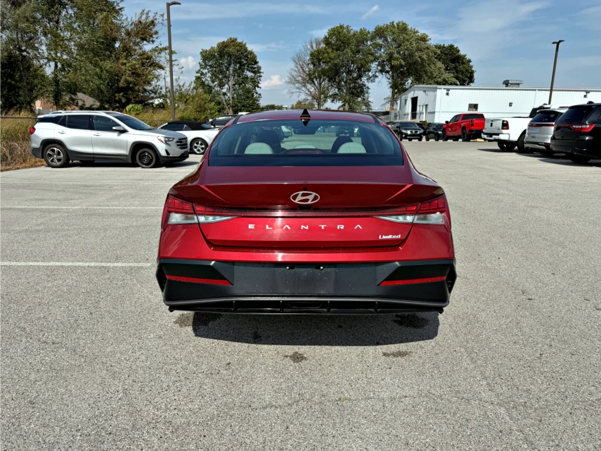 Used 2025 Ultimate Red Hyundai Limited image 7