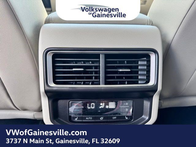 2026 Volkswagen Atlas SEL Premium R-Line - Photo 8