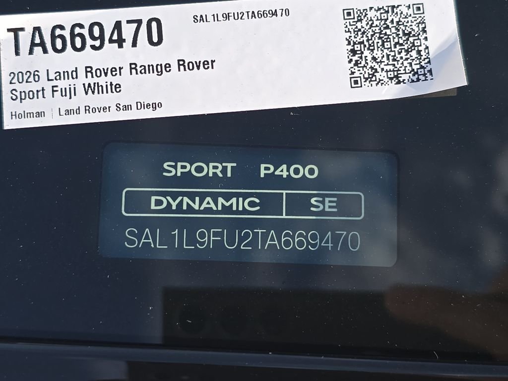 New 2026 Fuji White Land Rover Dynamic SE image 37