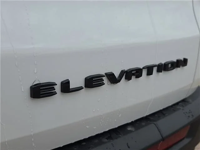 New 2026 Summit White GMC Elevation image 8