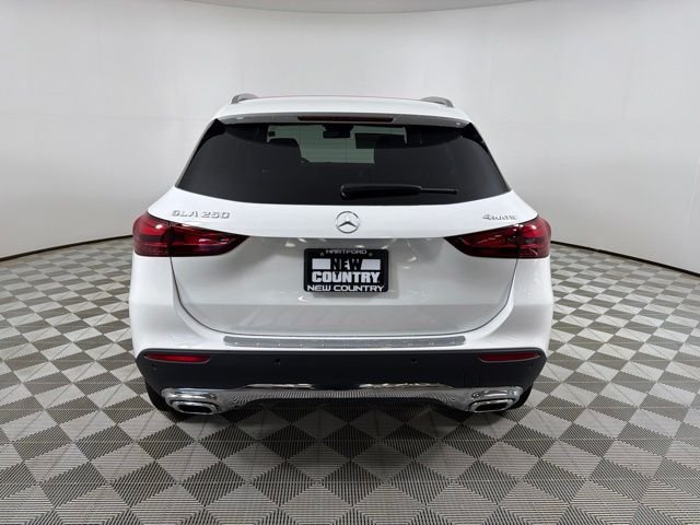 New 2026 Polar White Mercedes-Benz GLA 250 image 6