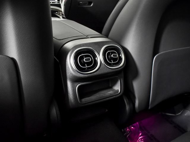 New 2026 Verde Silver Metallic Mercedes-Benz GLC 300 image 81
