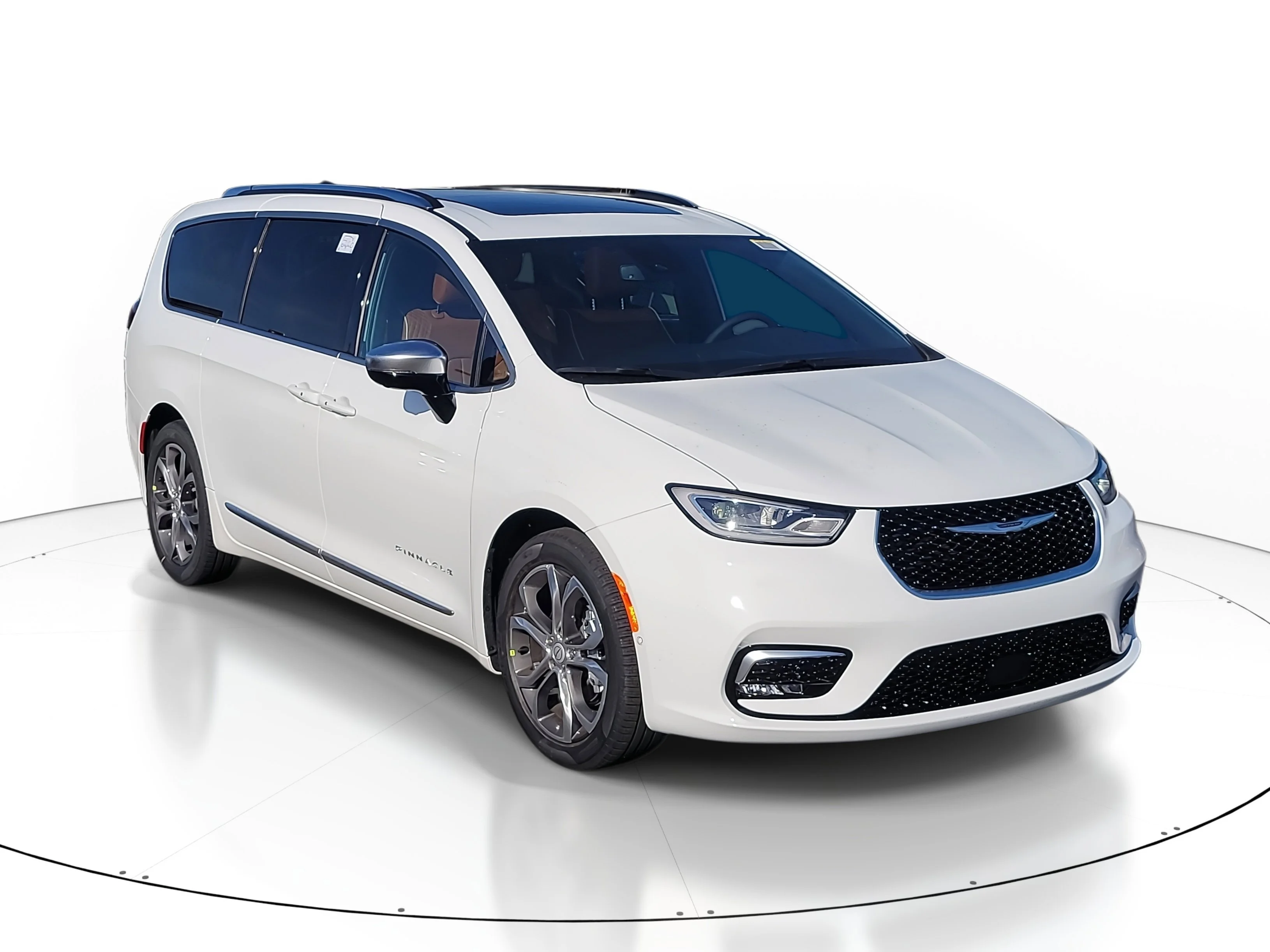 New 2026 Bright White Clearcoat Chrysler Pinnacle image 2