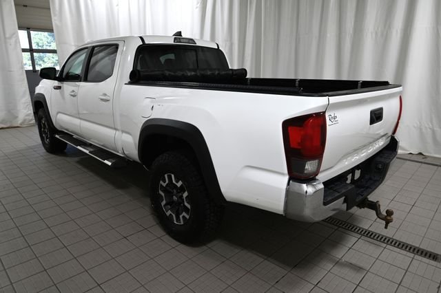 Used 2019 White Toyota TRD Off-Road image 12