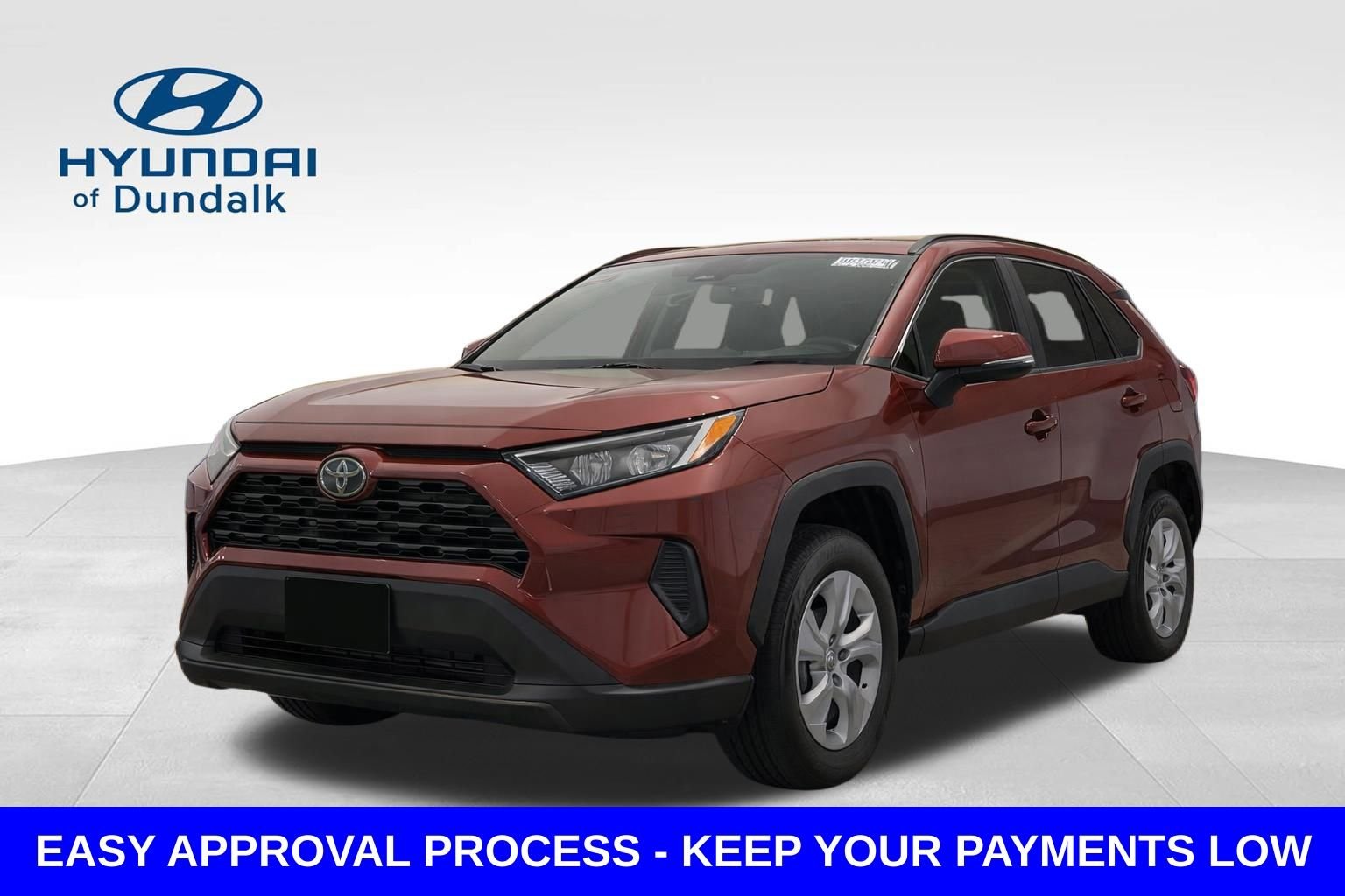 2024 Toyota RAV4 LE FWD's photo