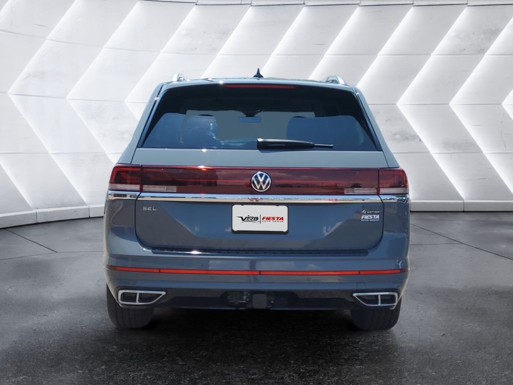 Used 2026  Volkswagen 2.0T SEL Premium R-Line image 5