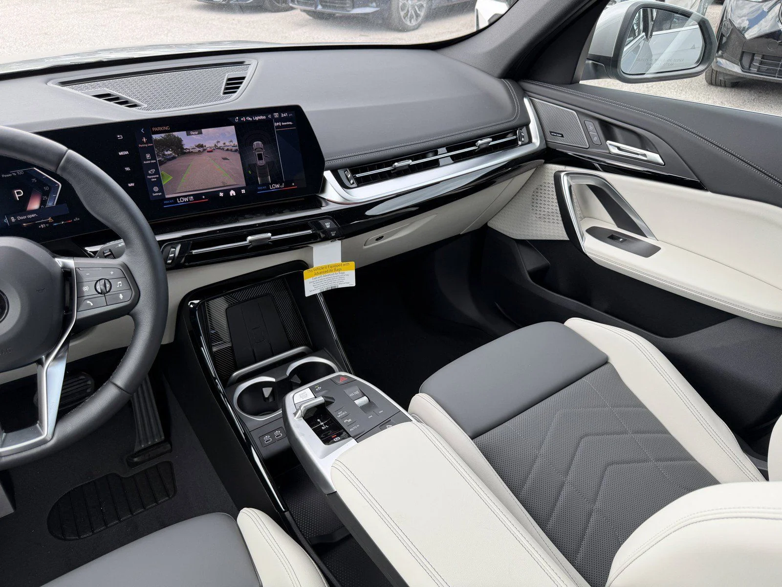 New 2026 Space Silver Metallic BMW xDrive28i image 17