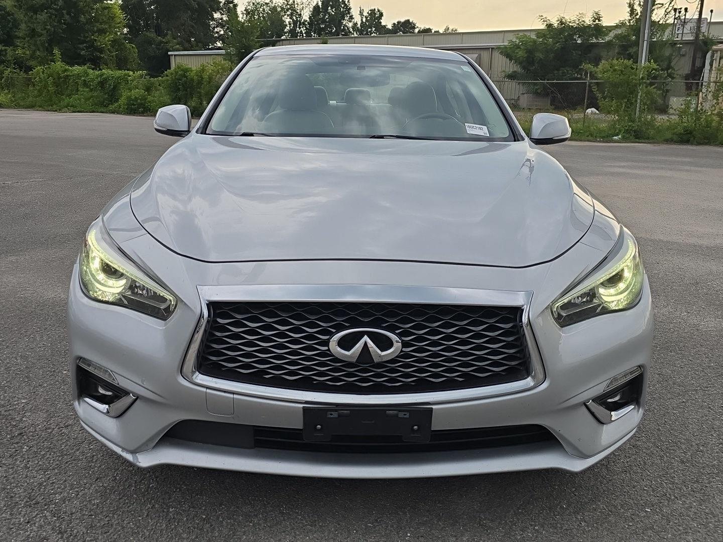 Used 2019 Liquid Platinum INFINITI 3.0t LUXE image 8