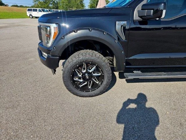 Used 2021 Black Ford XL image 27