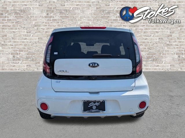 Used 2018 White Kia Plus image 4