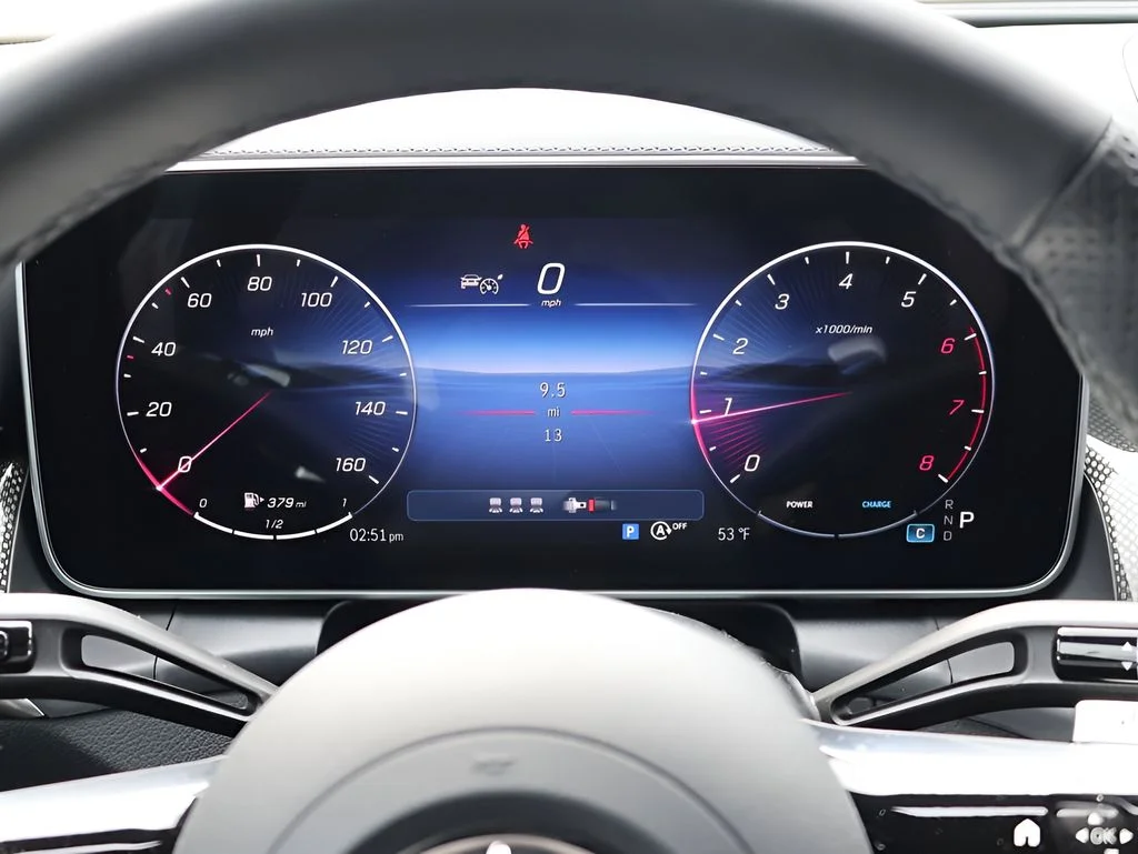 New 2026 MANUFAKTUR Graphite Gray Magno Mercedes-Benz GLC 300 image 31