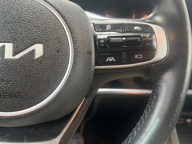 Used 2025 Silver Kia EX image 22