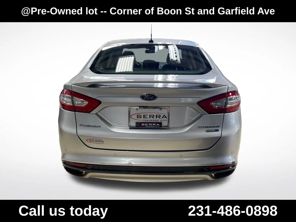 Used 2014 Silver Ford Titanium image 5