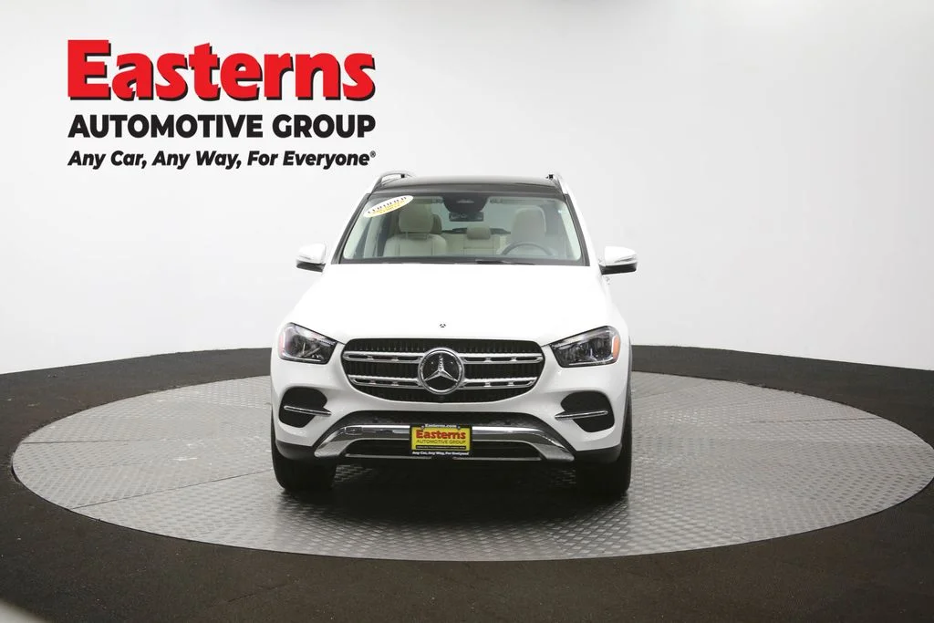 Used 2025 White Mercedes-Benz GLE 450e image 53