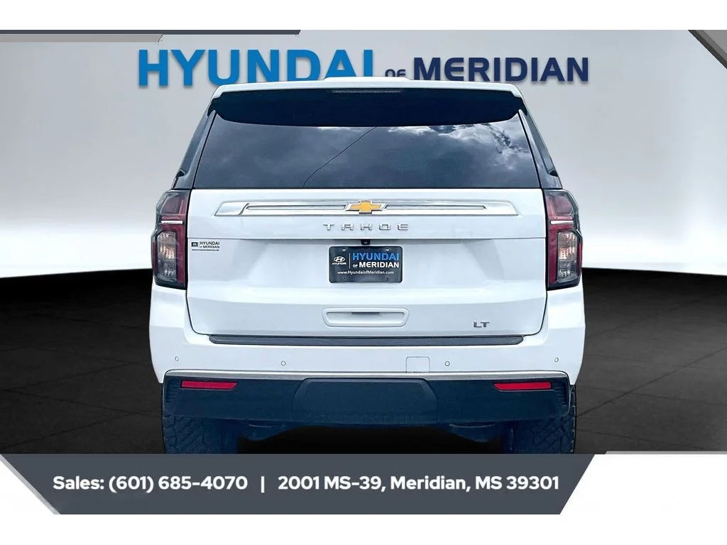 Used 2024 Summit White Chevrolet LT image 4