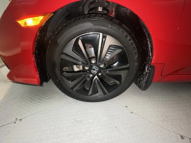 Used 2019 Red Honda EX image 10