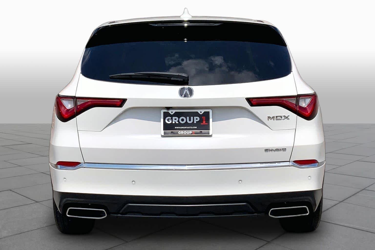 Used 2024 Platinum White Pearl Acura SH-AWD TECH image 5