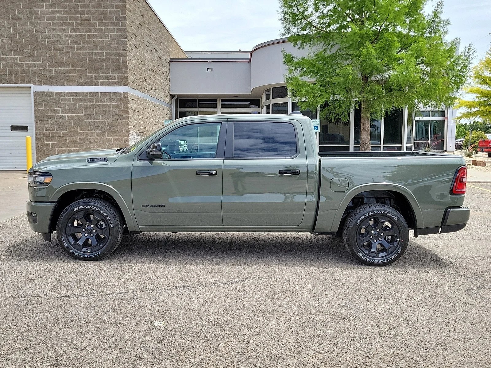New 2026 PJ7 Canyon Lake Ram LONE STAR CREW CAB 4X4 5