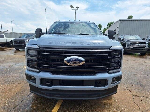 New 2026 Glacier Gray Metallic Tri-Coat Ford F-250® Platinum® image 8