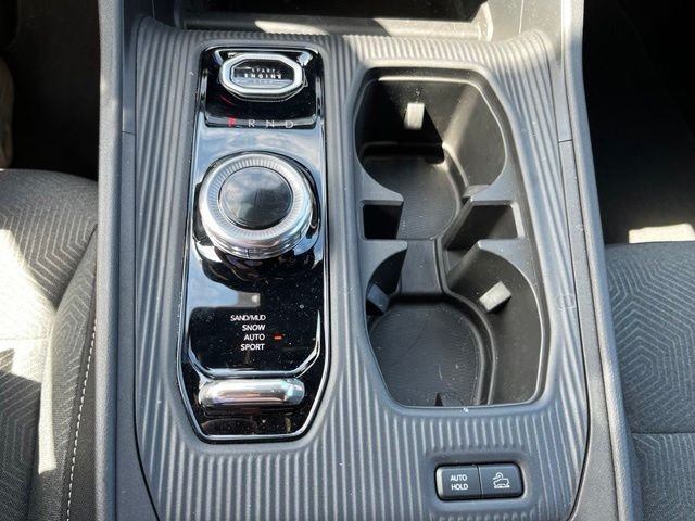 New 2026 Hydro Blue Pearlcoat Jeep Laredo image 35