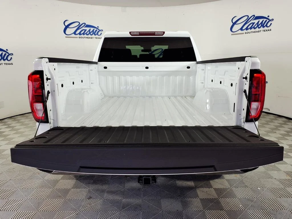 New 2026 Summit White GMC Pro image 5