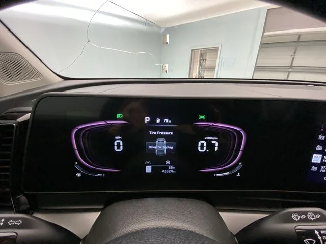 Used 2023 White Kia EX image 15