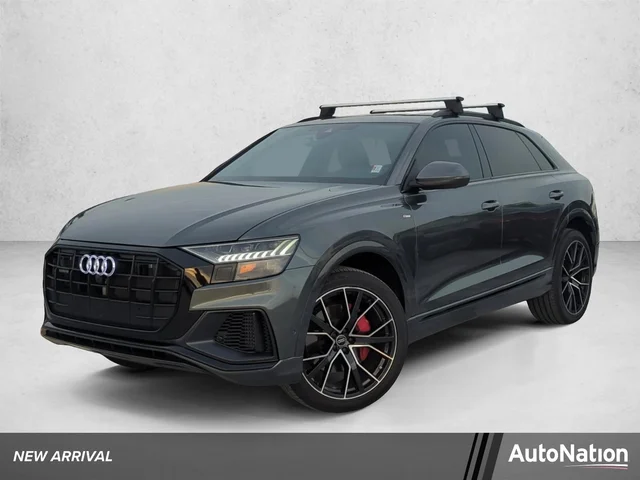 2023 Audi Q8 Premium Plus