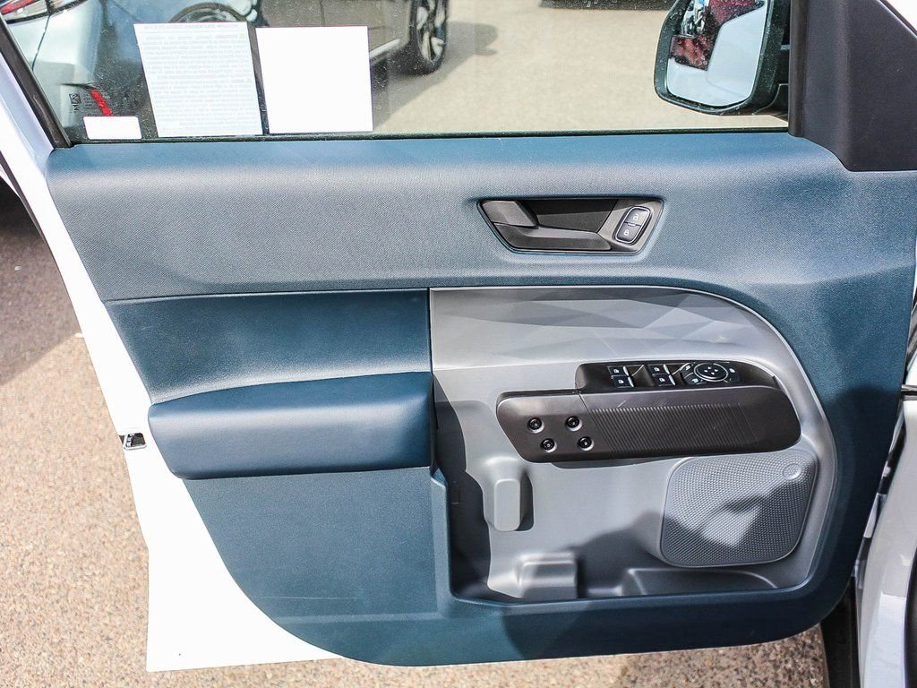 2025 Ford Maverick XLT - Photo 21