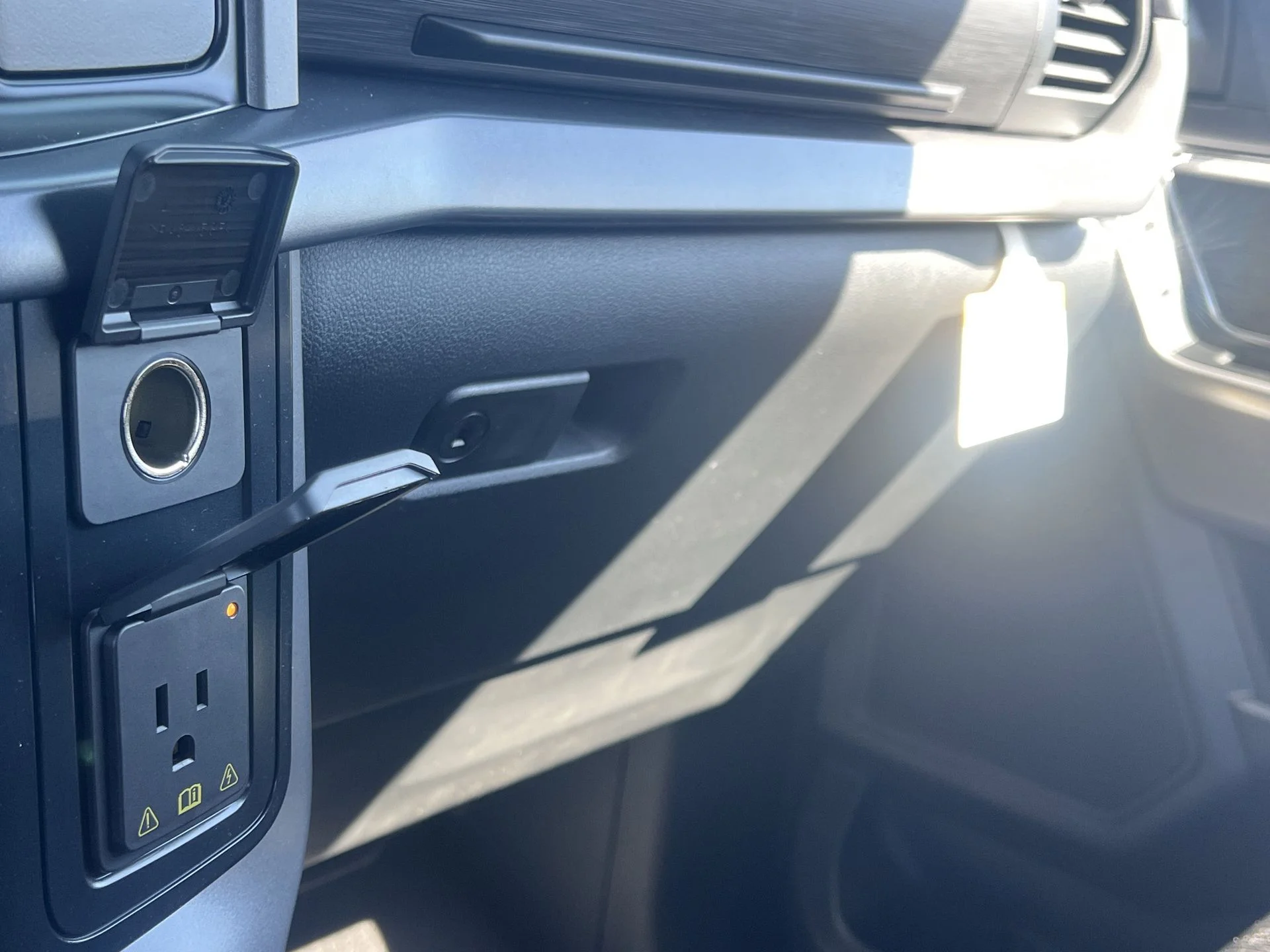 New 2026 Antimatter Blue Metallic Ford XLT image 10