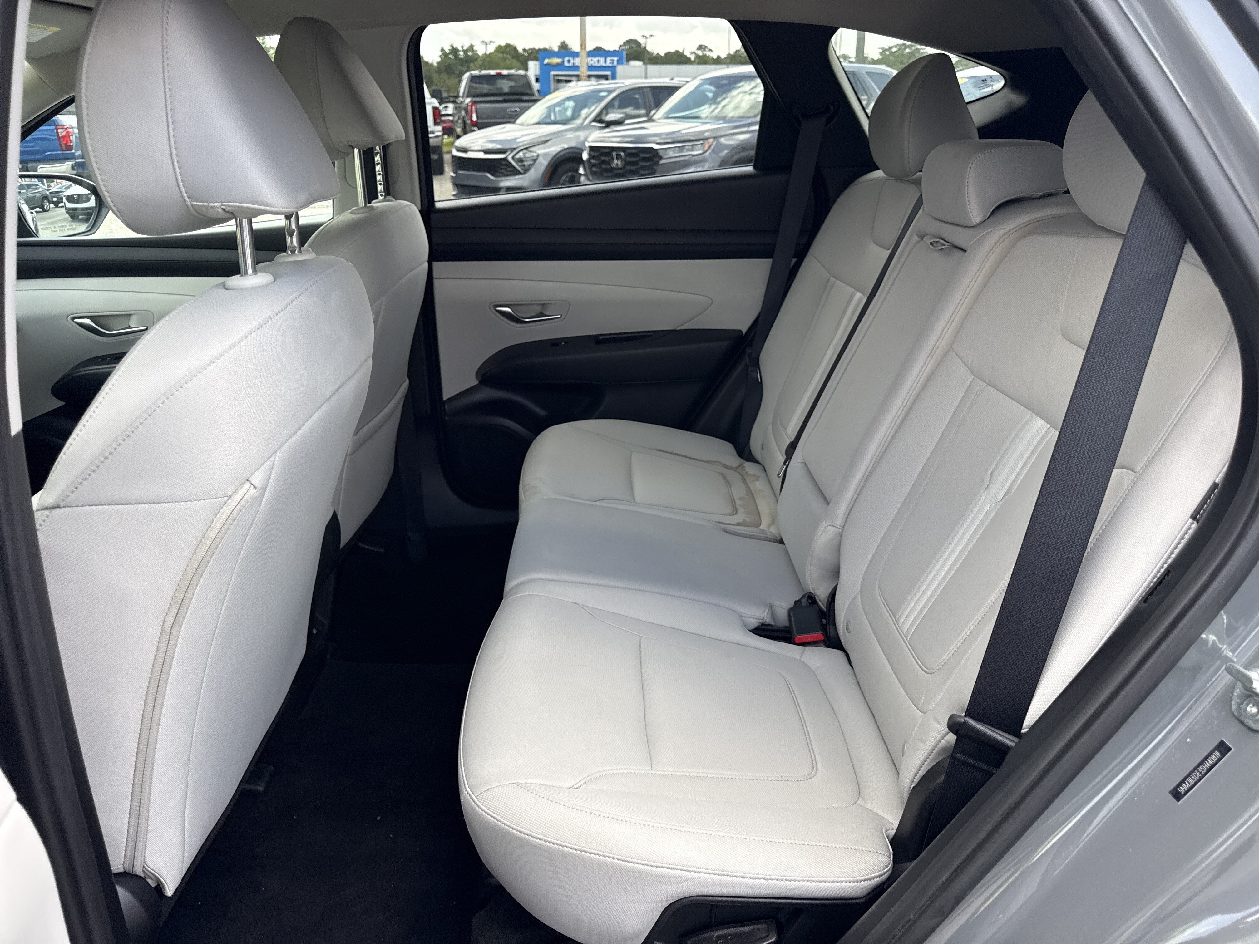 2025 Hyundai Tucson SEL - Photo 13