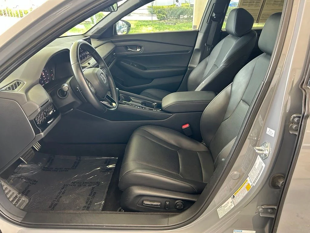 Used 2024 Silver Honda Sport-L image 5