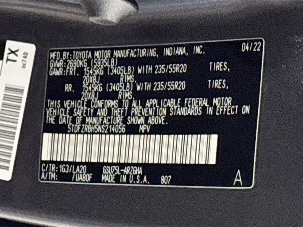 Used 2022 Gray Toyota Platinum image 26