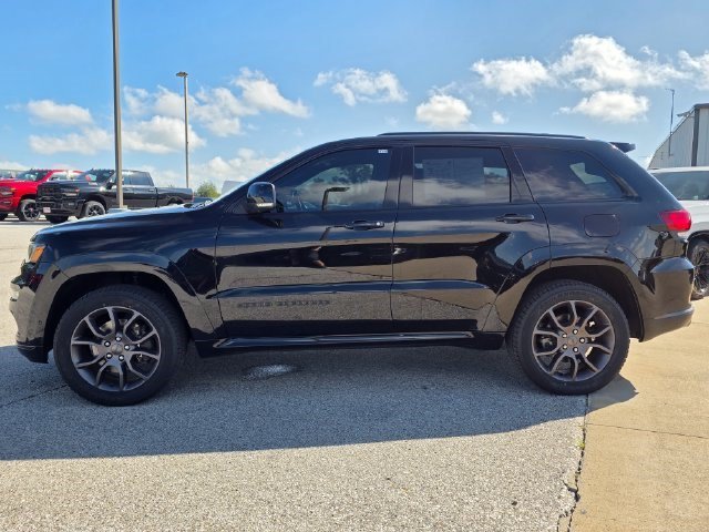Certified Used 2021 Diamond Black Crystal Pearlcoat Jeep High Altitude image 4