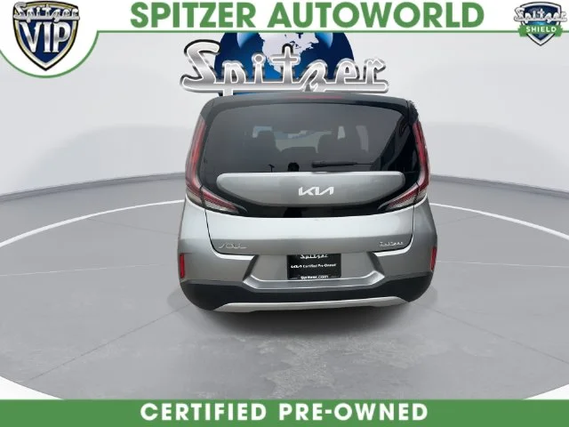 Certified Used 2024 Gray Kia LX image 13