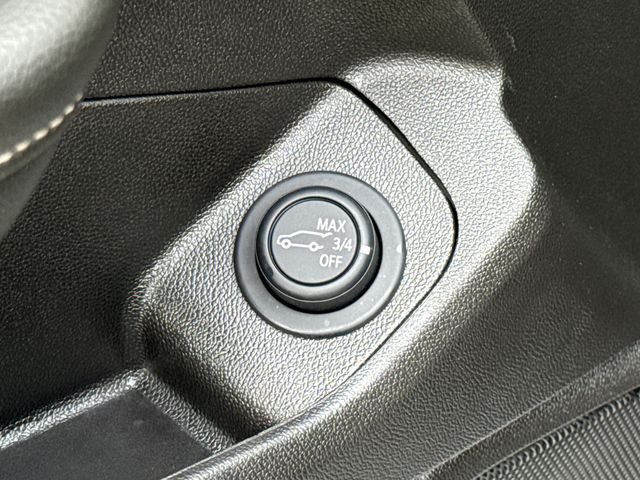 Used 2024 Silver GMC SLT image 22
