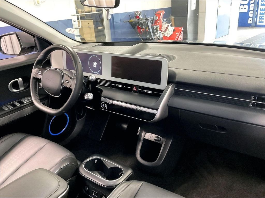Used 2022 Gray Hyundai Limited image 14