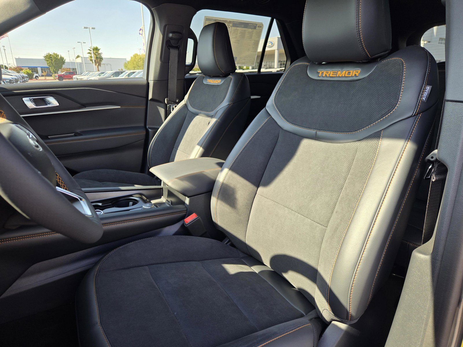 New 2026 Carbonized Gray Metallic Ford Tremor® image 10