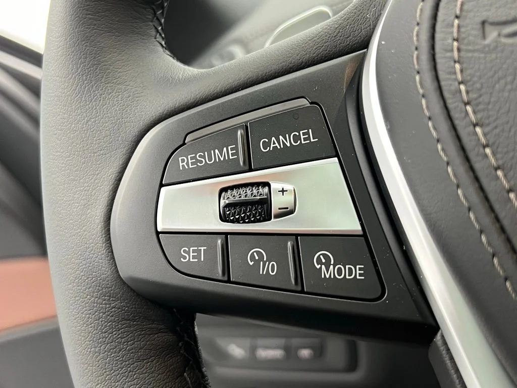 New 2026 Gray BMW xDrive40i image 19