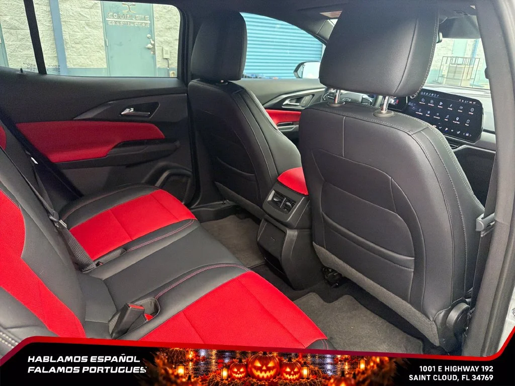 2024 Chevrolet Equinox EV RS - Photo 31