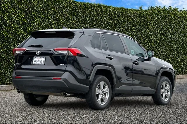 Used 2025 Black Toyota XLE image 4
