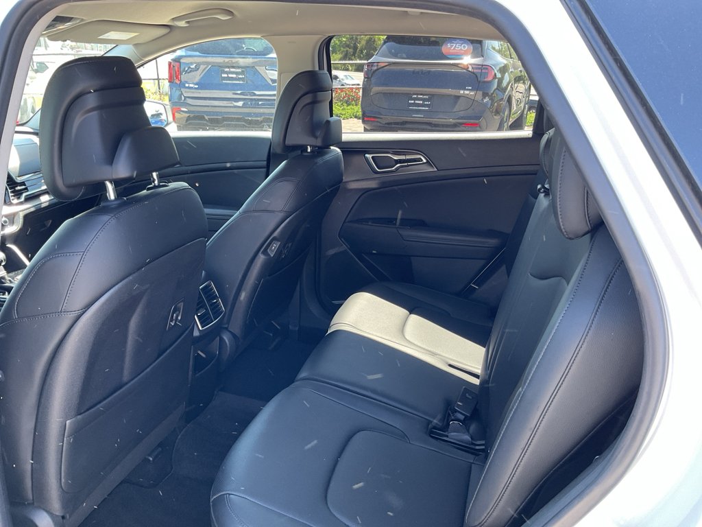 Used 2023 Glacial White Pearl Kia EX image 18