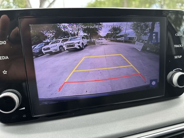 2021 Hyundai Santa Fe SE - Photo 17
