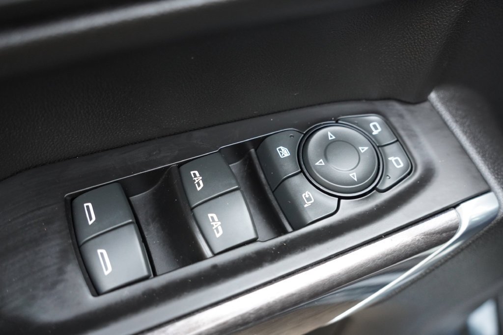 Used 2019 SHADOW GRAY METALLIC Chevrolet LTZ image 24