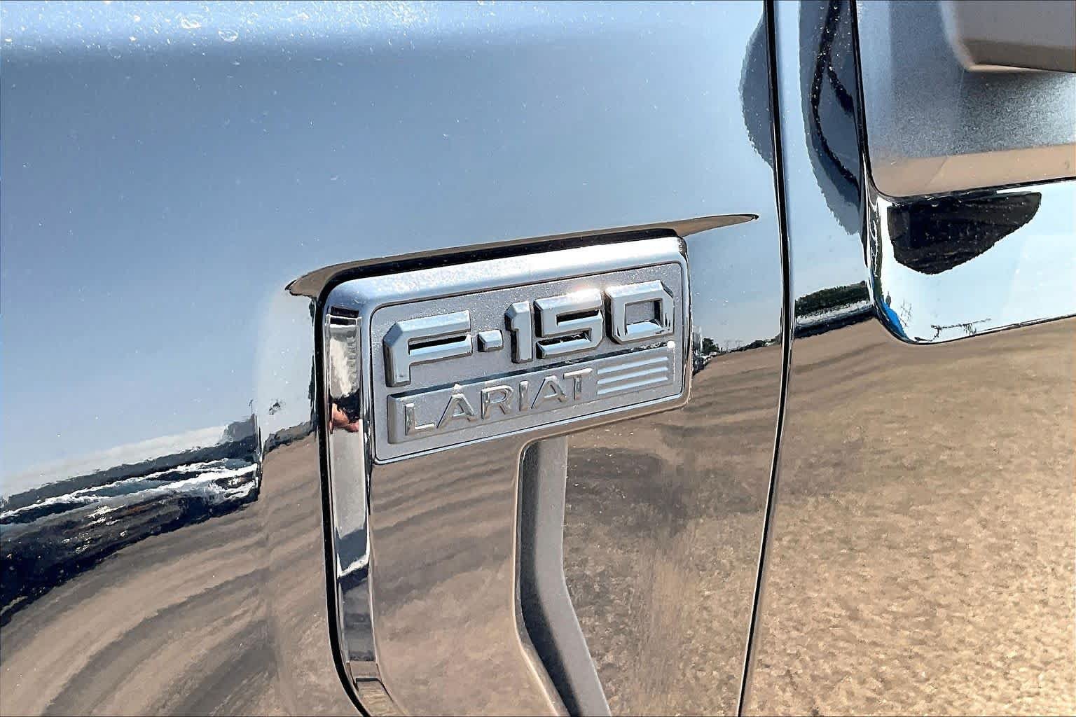 New 2026 Agate Black Metallic Ford Lariat® image 15