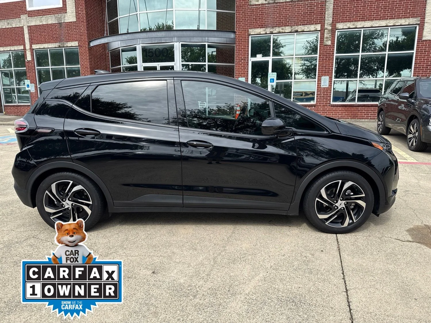 Used 2023 Chevrolet Bolt EV 2LT with VIN 1G1FX6S0XP4181870 for sale in McKinney, TX
